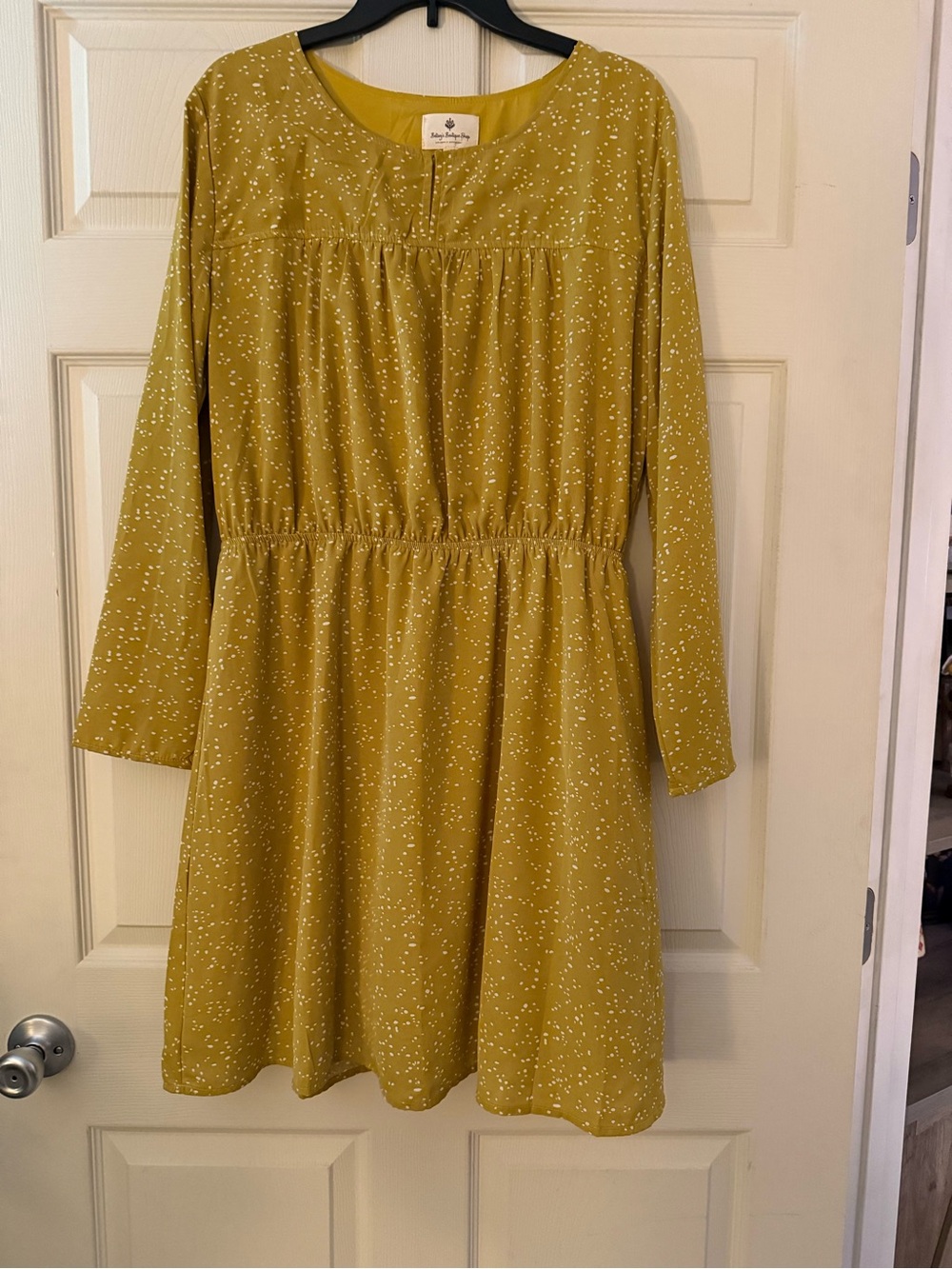 Betsy’s Boutique Mustard Speckled Long Sleeve Fall Dress Size L NWOT